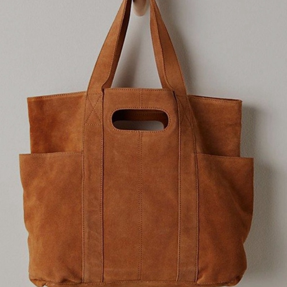 Free People Cognac Suede Caravan Tote ❤️ NWT charms not included - Picture 6 of 8